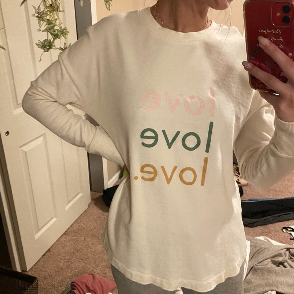 BOUTIQUE CREWNECK
